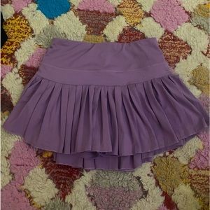 Gold Hinge Pleated Tennis Skirt in Purple